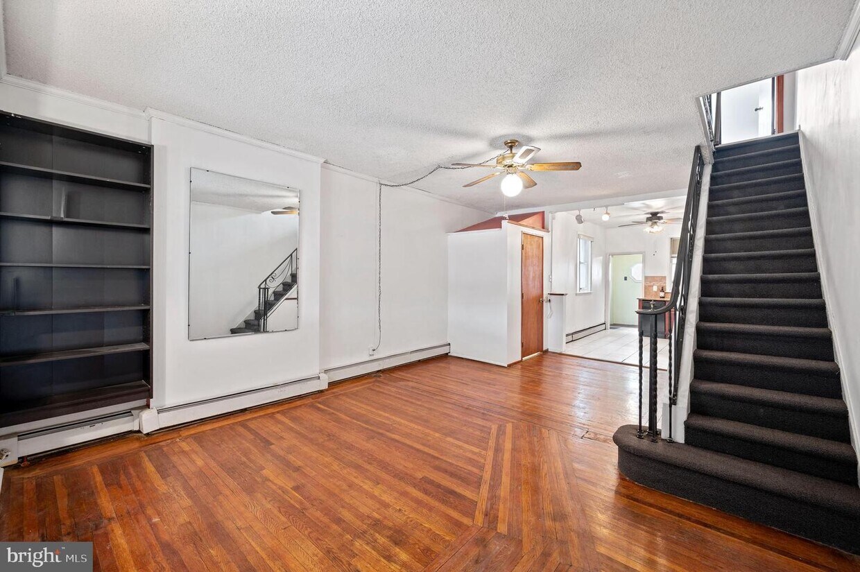 2434 S Orkney St, Philadelphia, PA 19148 Townhome Rentals in