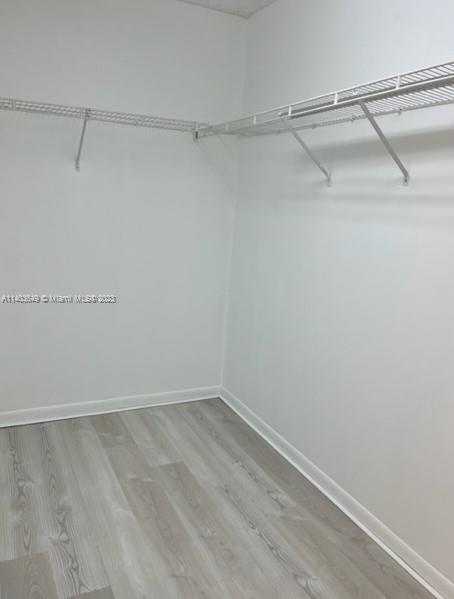 Foto del edificio - 571 SW 142nd Ave