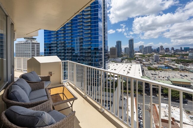 Photo - 750 Amana St Townhome