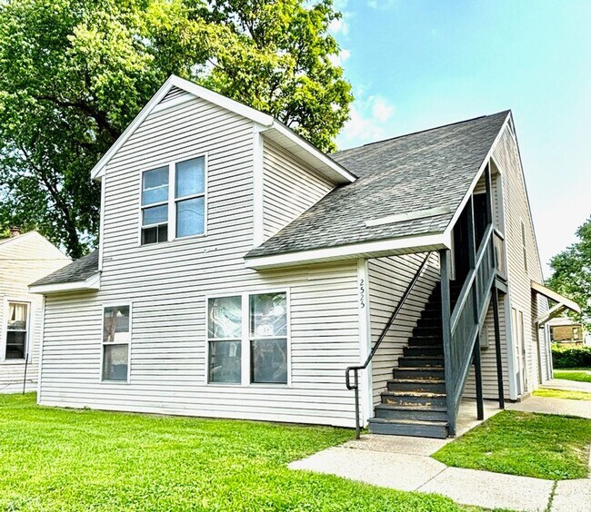 2525 St Xavier St, Louisville, KY 40212 House Rental in Louisville