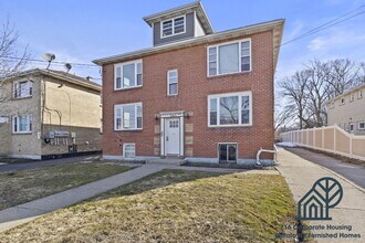 Building Photo - 1540 Abbott Rd
