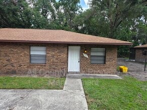 Building Photo - 4938 Malibu Ct