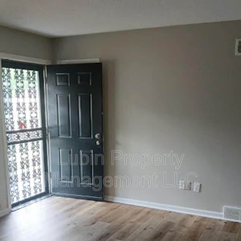 Photo - 5300 Beaverton Dr