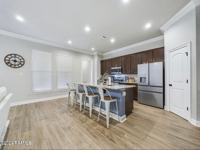 Foto del edificio - 116 Spider Lily Ln