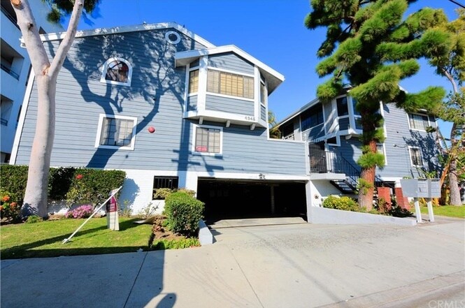 Foto principal - 4345 W 154th St