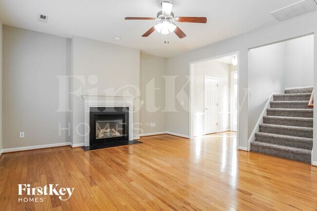 Building Photo - 5129 Benjamin Ct