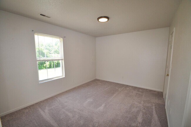 Foto del edificio - 4160 W Bethany Dr