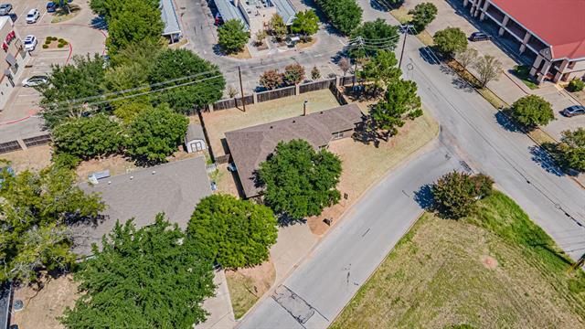 Foto del edificio - 1200 Chaparral Ln.