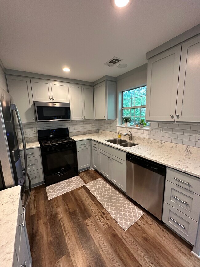 Foto del edificio - 2953 Lexington Trace Dr SE