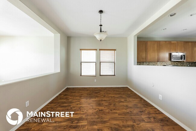 Building Photo - 17421 N 185th Dr