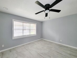 Building Photo - 5103 Karu Dr