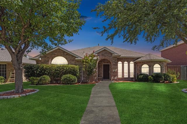 Primary Photo - 1529 Summerfield Dr