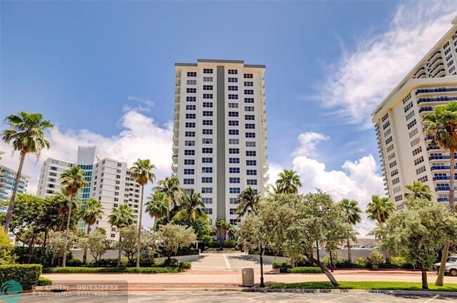 Building Photo - 3550 Galt Ocean Dr