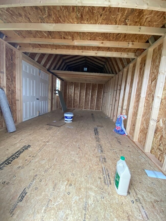 Building Photo - 5129 Springleaf Dr