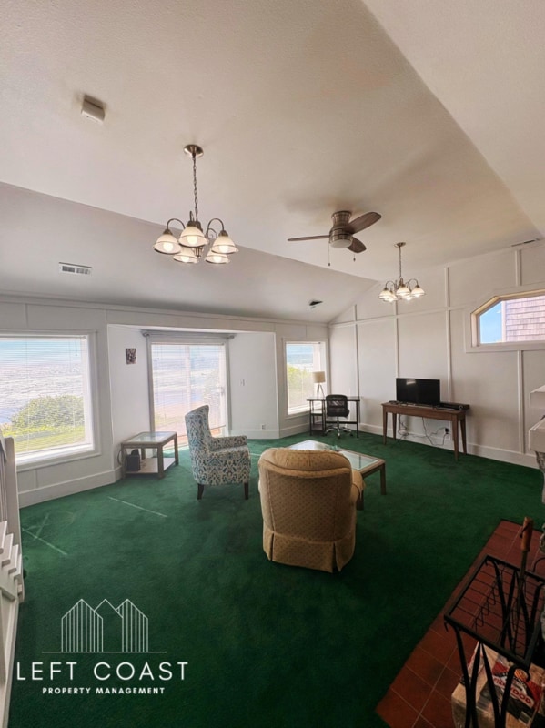 Building Photo - 3519 NW Jetty Ave