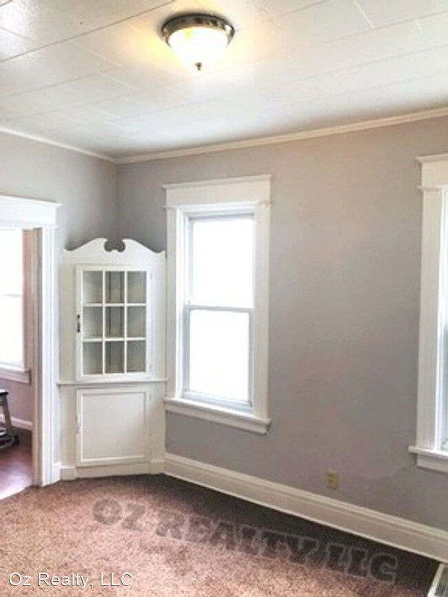 Building Photo - 4 br, 1.5 bath House - 2552 Foraker