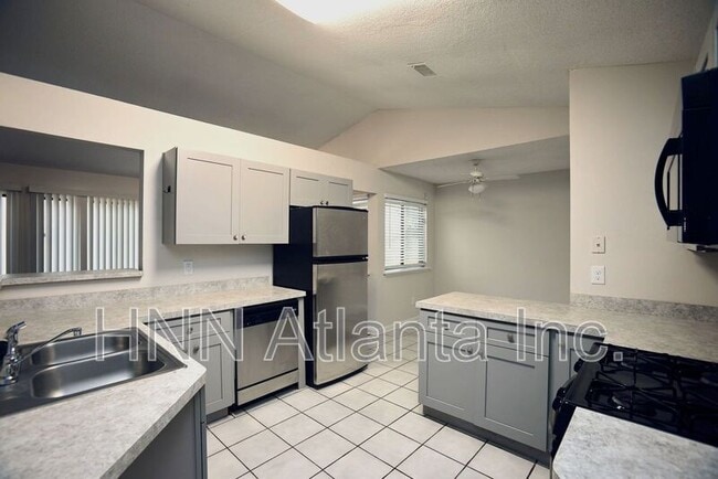 Foto del edificio - 3882 Springleaf Point