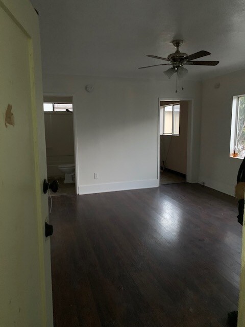 Building Photo - 2815 Hyans St