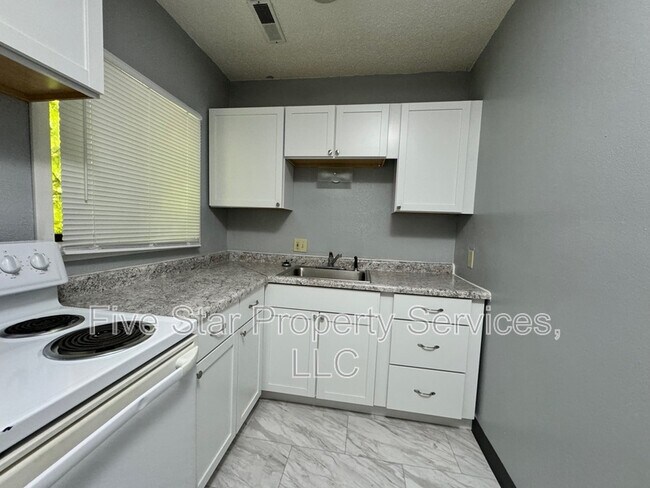 Foto del edificio - 619 S Walnut St
