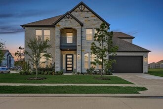 Building Photo - 21303 Shore Arbor Ln