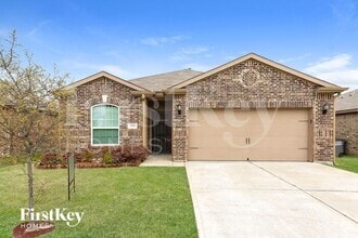 Building Photo - 4100 Elderberry St