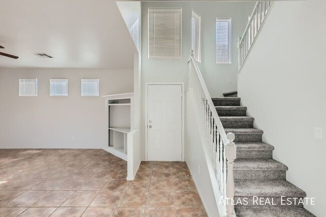 Building Photo - 5920 N Buckwood Mote St