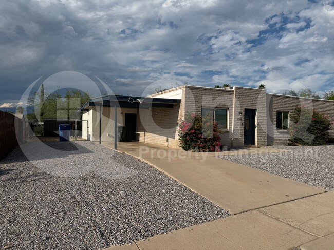 Foto del edificio - 9301 E 29th St