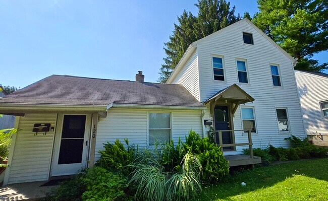 122A is the bottom right unit. - 122 Logan Ave