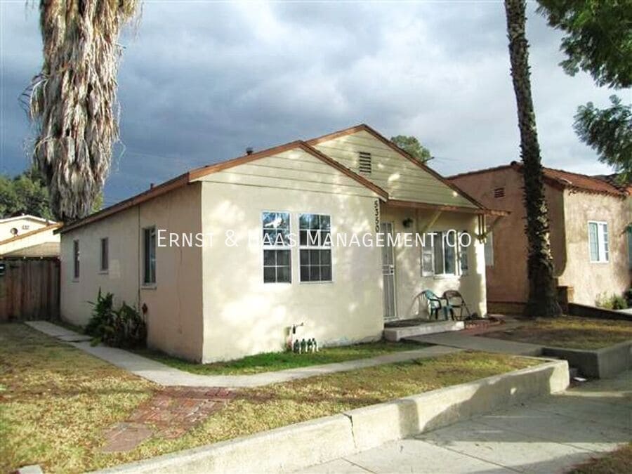 Primary Photo - 5350 Lime Ave