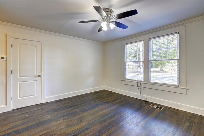 Foto del edificio - 2186 Lenox Rd NE