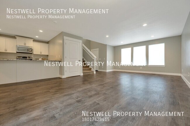 Building Photo - $250 OFF 1ST MONTH'S RENT - Cute 3-bed Hom...