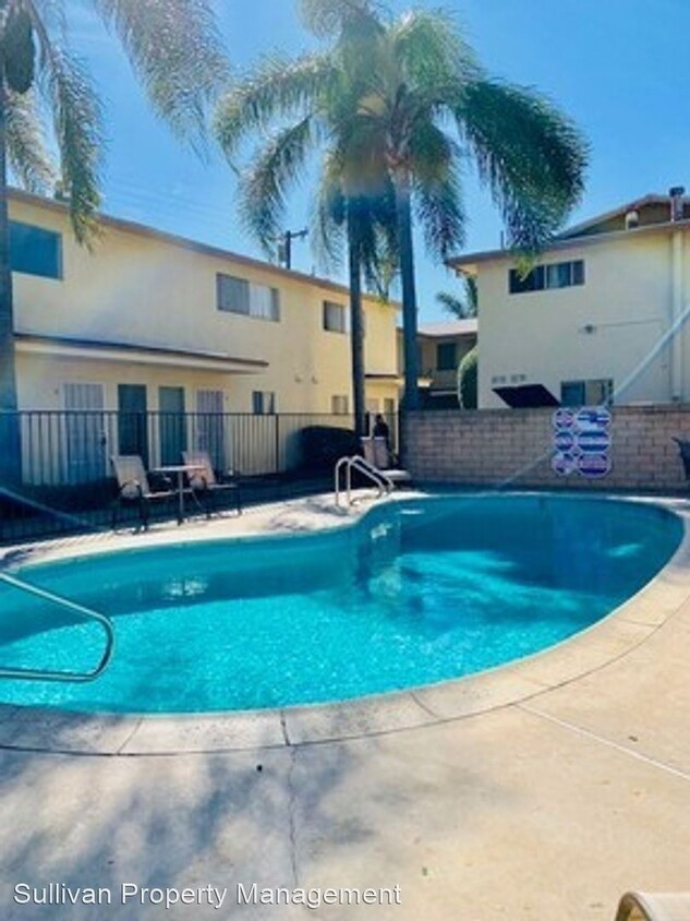 Foto principal - 13062 Cypress St