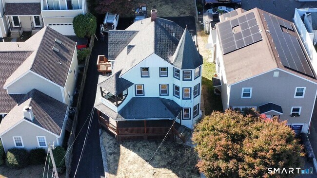 Foto del edificio - 93 Seaside Ave