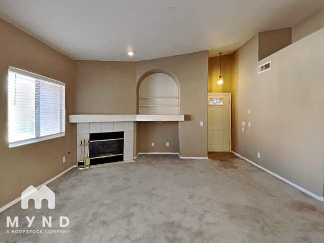 Foto del edificio - 5225 W Reno Ave