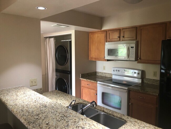 Foto del edificio - 9345 N 92nd St