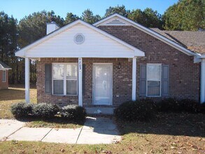 Building Photo - 4203 Ashbrook Dr