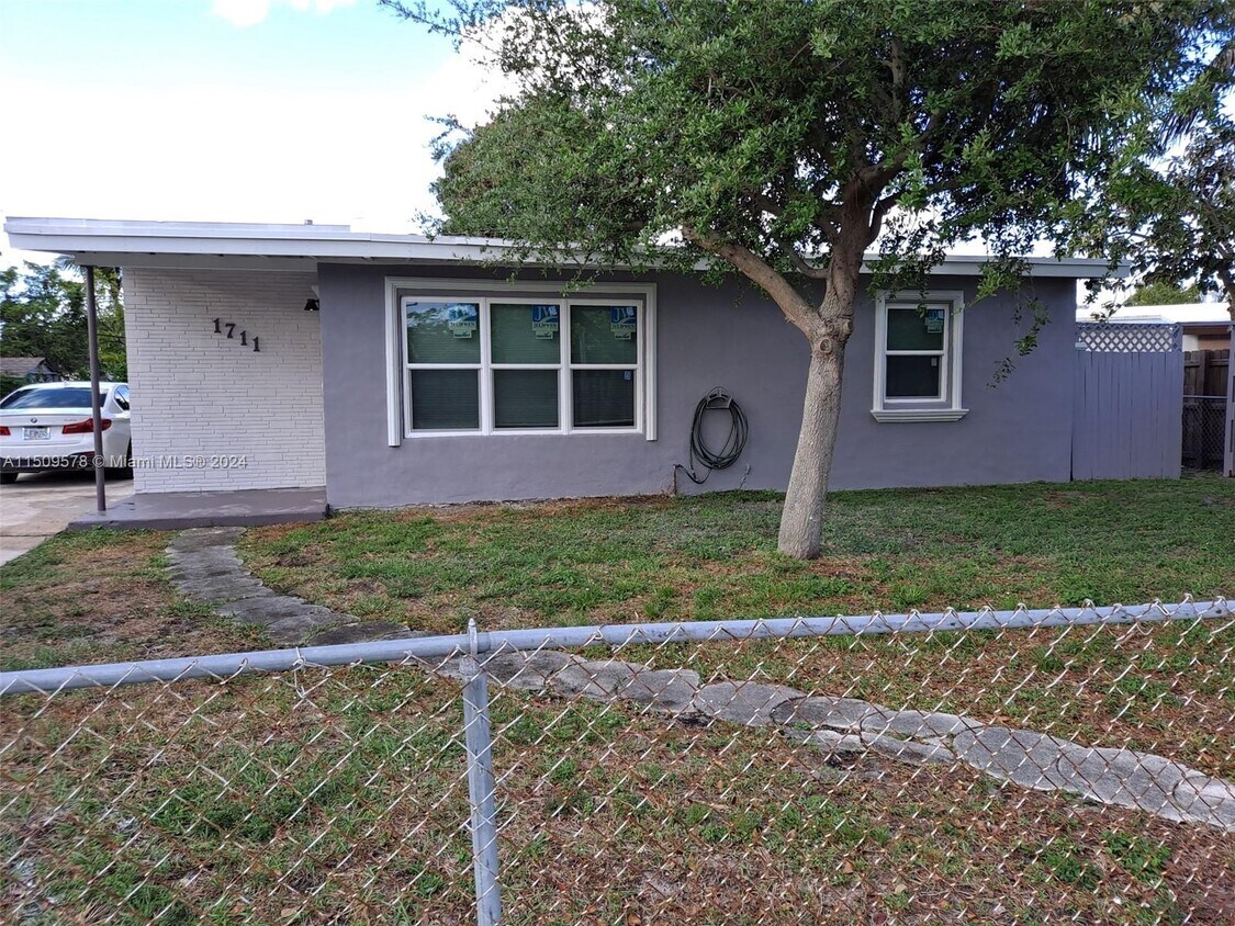 1711 NE 43rd Ct, Pompano Beach, FL 33064 House Rental in Pompano