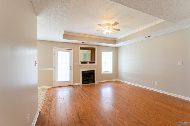 Building Photo - 14542 Sara Beth Dr