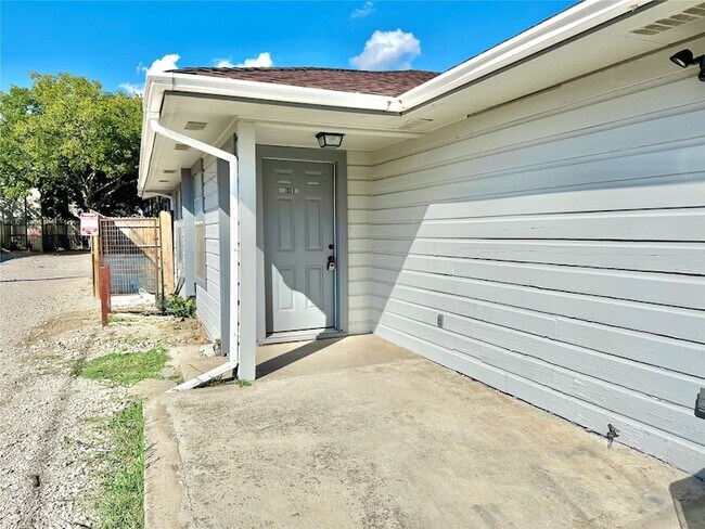 Foto del edificio - 2526 Louise St