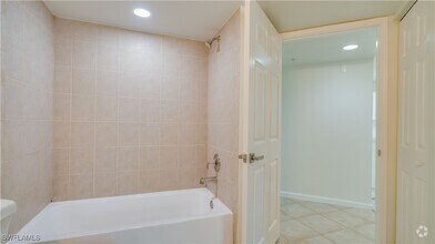 Building Photo - 4127 Residence Drive