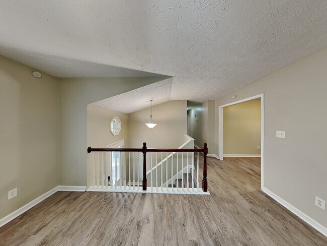 Building Photo - 95 Arbor Way