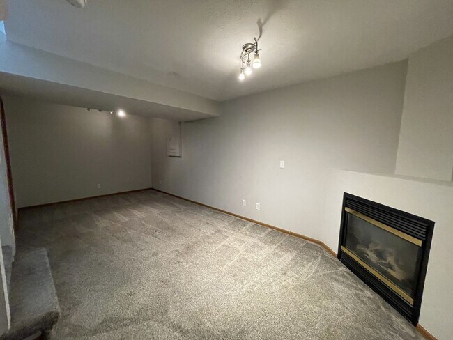 Foto del edificio - 17738 Olive St