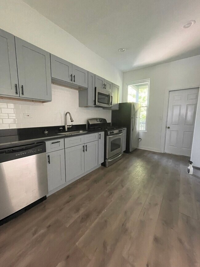 Foto del edificio - 1523 S Homan Ave