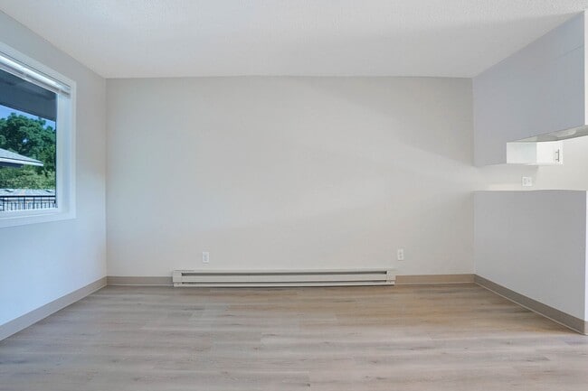 Interior Photo - The Vicinity