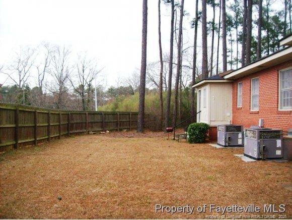 Building Photo - 815 Calvin Cir