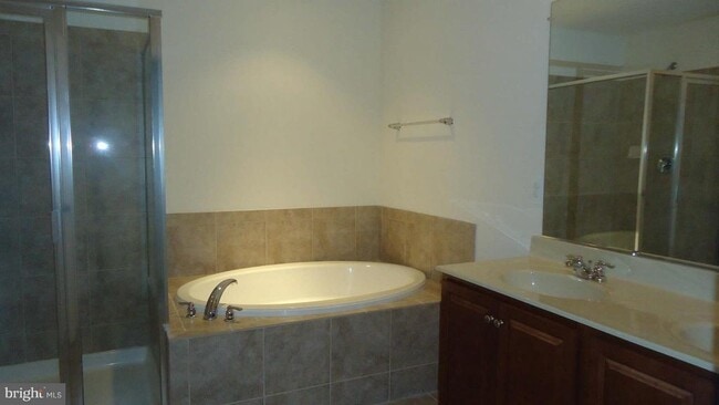 Building Photo - 25494 Casale Terrace
