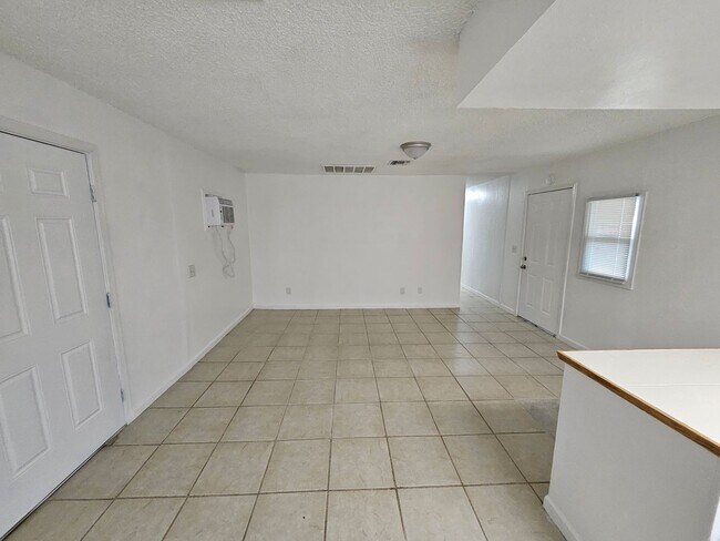 Foto del edificio - 2 Bedroom Home Located in Bullhead City