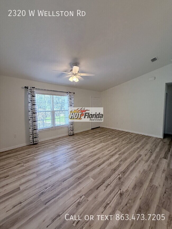 Foto del edificio - 2320 W Wellston Rd