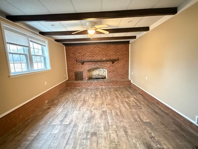 Building Photo - West Burlington