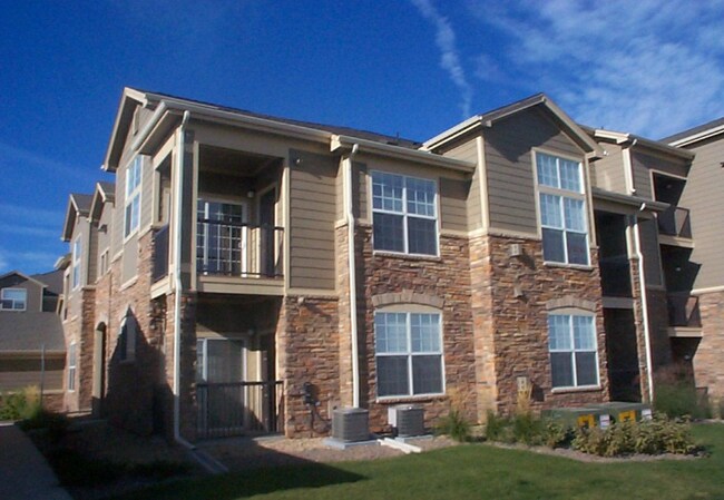 Foto del edificio - 3095 Blue Sky Cir